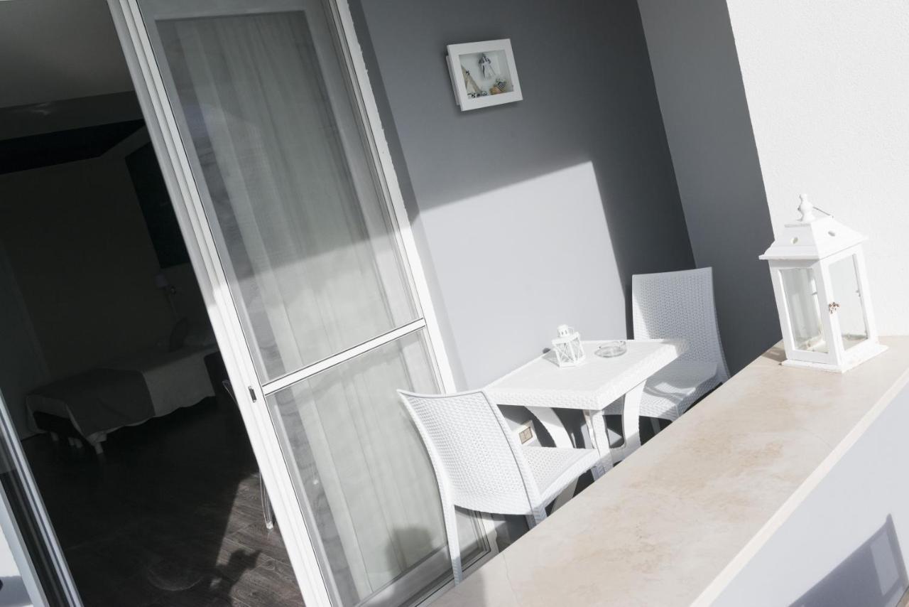 Residence Del Sole Manfredonia Exteriör bild